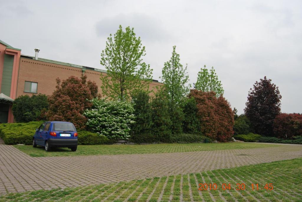 Vecchia Brianza Hotel Seveso Екстериор снимка