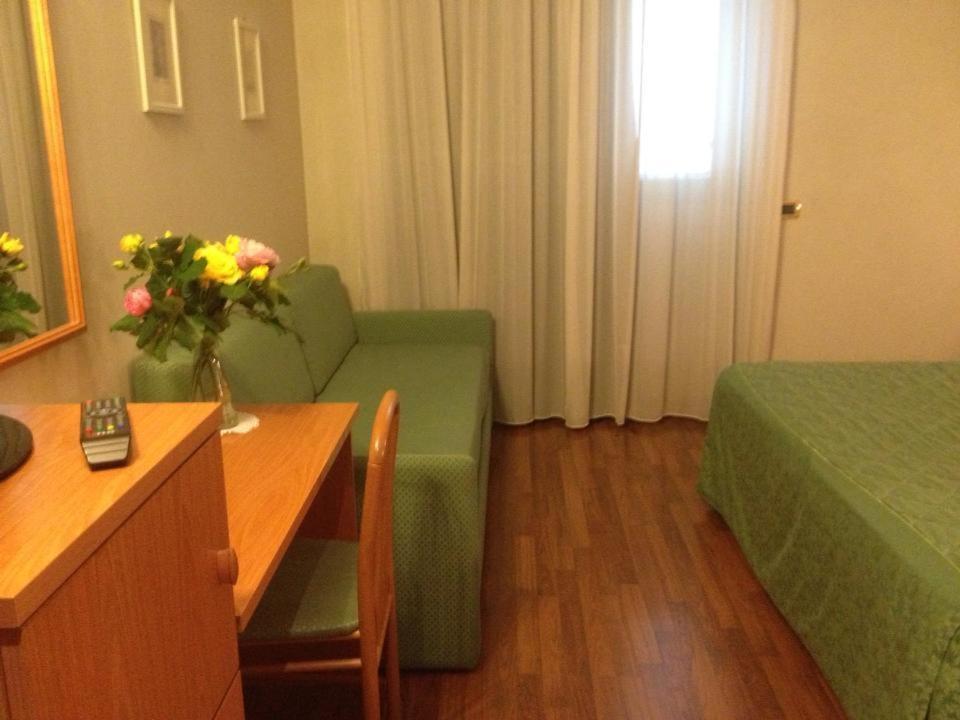 Vecchia Brianza Hotel Seveso Стая снимка