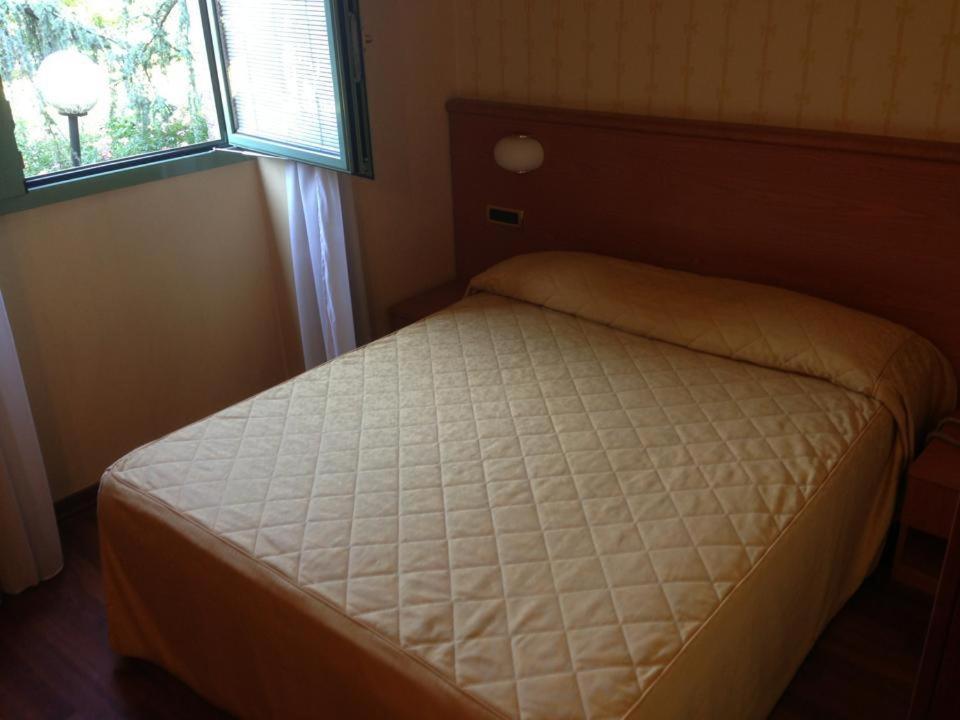 Vecchia Brianza Hotel Seveso Екстериор снимка