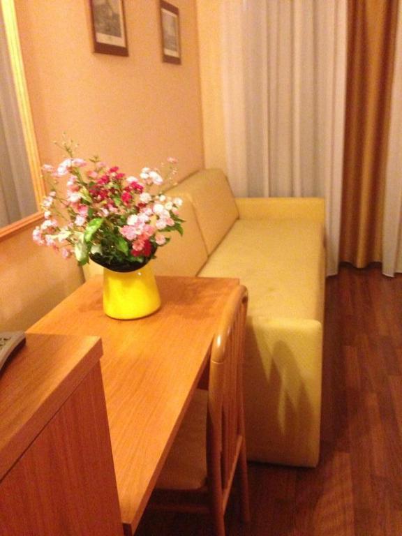 Vecchia Brianza Hotel Seveso Екстериор снимка