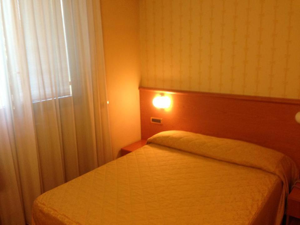 Vecchia Brianza Hotel Seveso Екстериор снимка